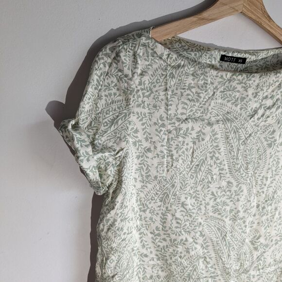 Motf Silk Boatneck Green Leaf Spring Blouse Top Women's Size XS - Picture 3 of 5